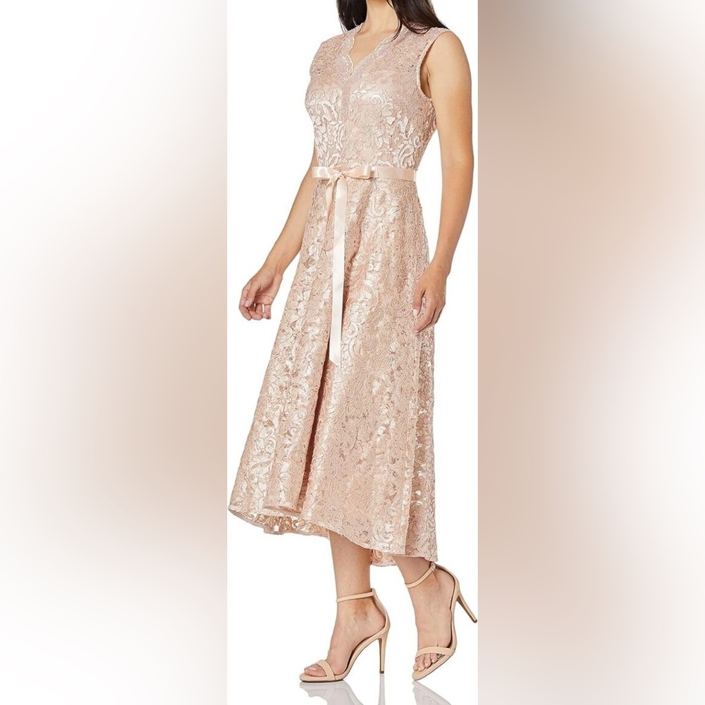 TAHARI Arthur S. Levine evening dress